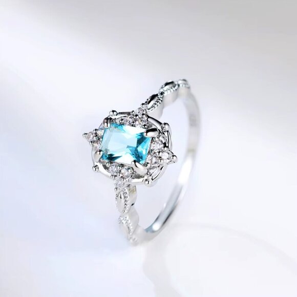 NEW 14k White Gold Aquamarine Diamond Ring Emerald Cut - Picture 2 of 4